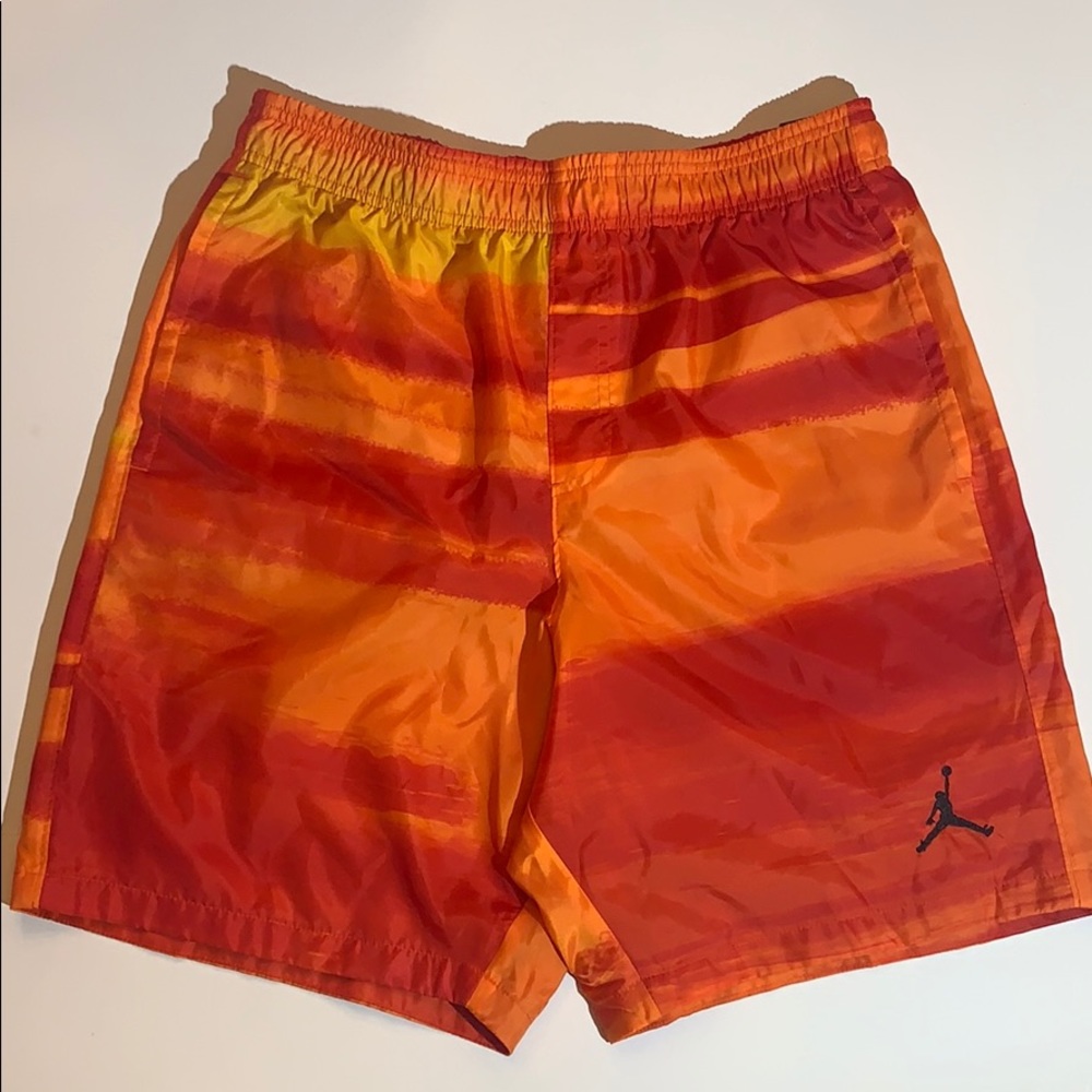 Men’s Jordan Legacy AJ11 shorts CW0840-100.